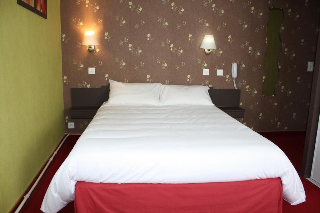 Hotel Du Touring Saint-Céré Værelse billede
