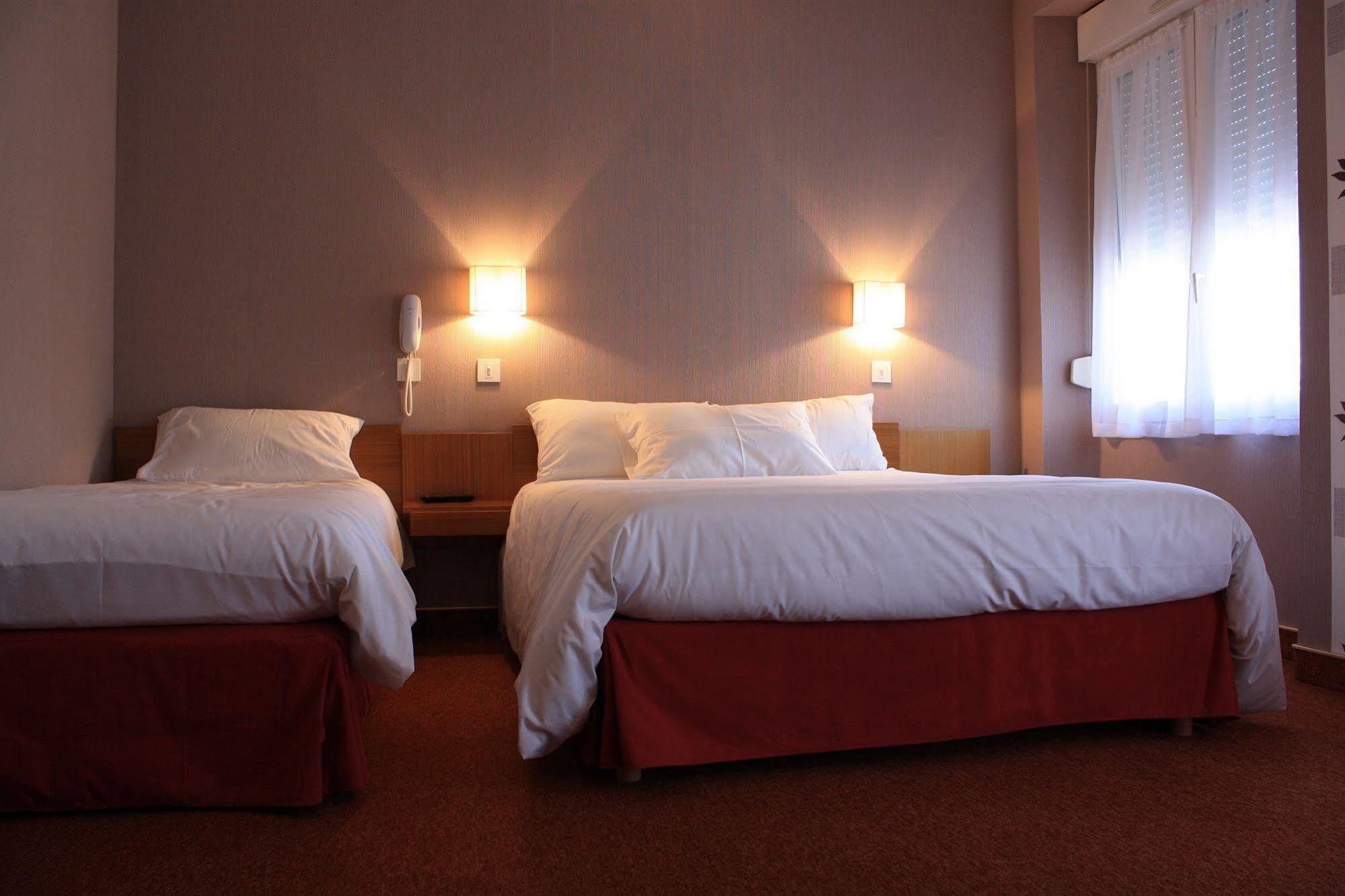 Hotel Du Touring Saint-Céré Eksteriør billede
